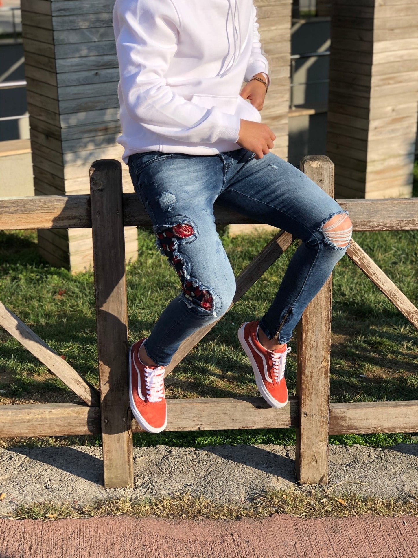 Sneakerjeans - Blue Snake Patched Jeans Skinny Jeans AY451 - Sneakerjeans