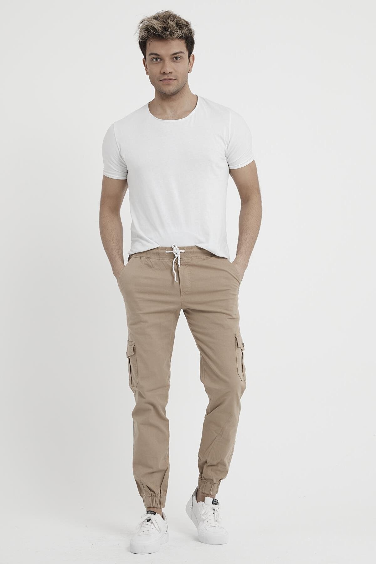 Beige Jogger-Cargohose DZ278