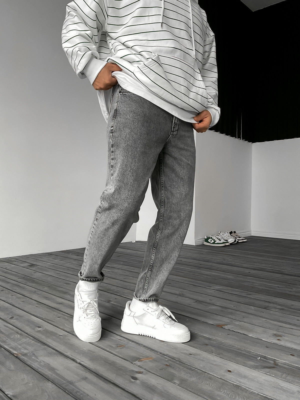 Gray Boyfriend Jeans BB6163