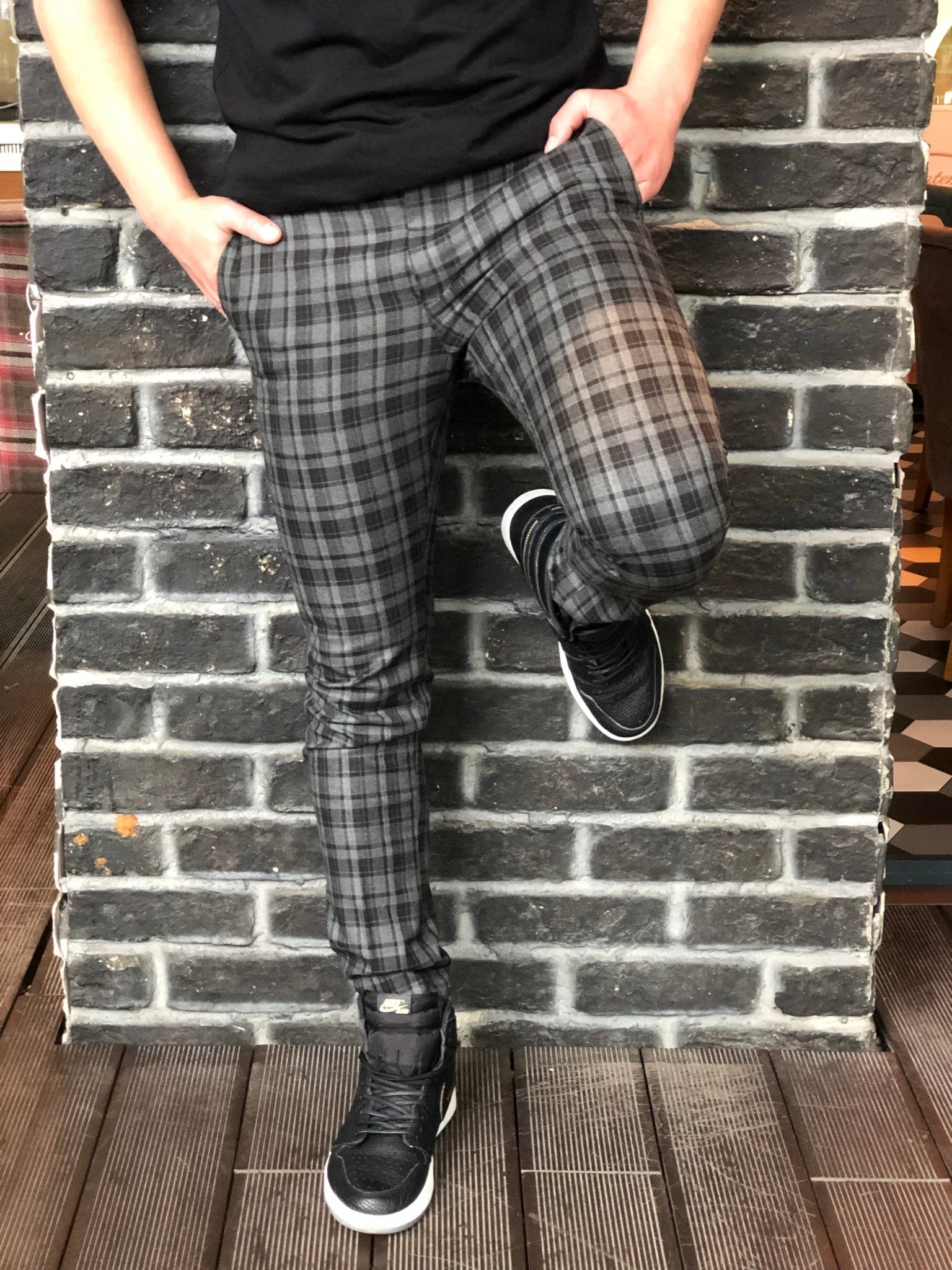 Black Gray Checkered Slim Fit Casual Mens Pant DJ180 Mens Pant - Sneakerjeans
