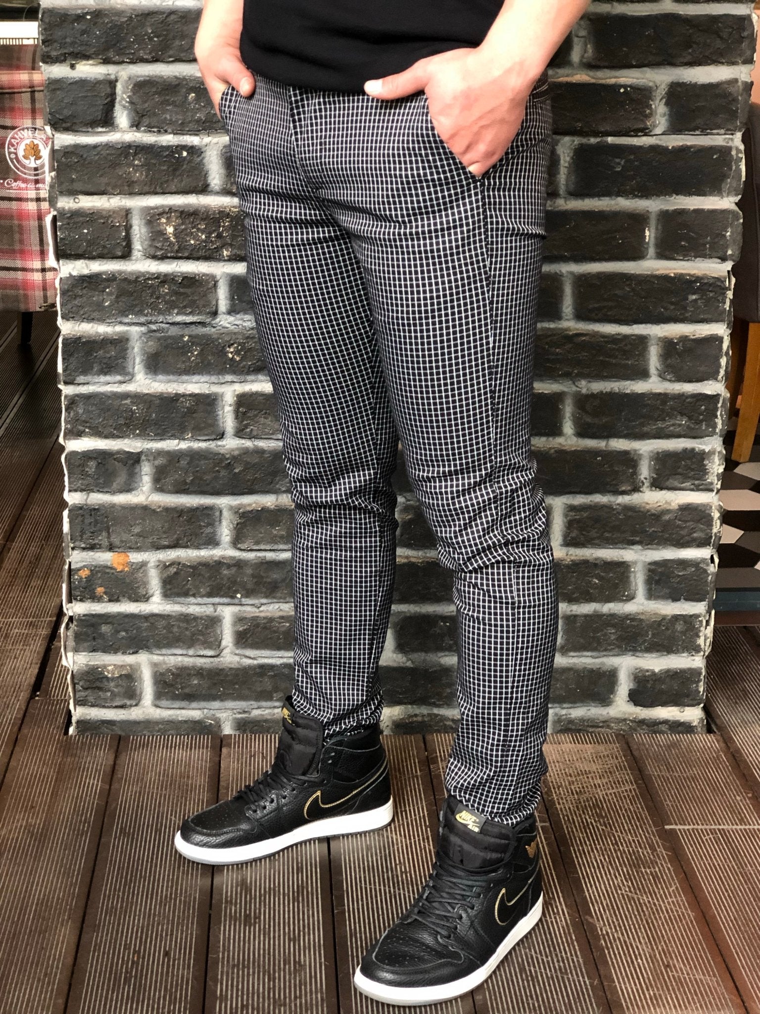 Black Pattern Slim Fit Casual Mens Pant DJ182 Mens Pant - Sneakerjeans