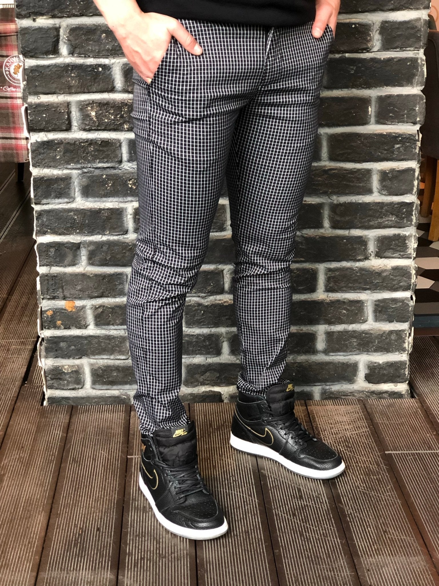 Black Pattern Slim Fit Casual Mens Pant DJ182 Mens Pant - Sneakerjeans