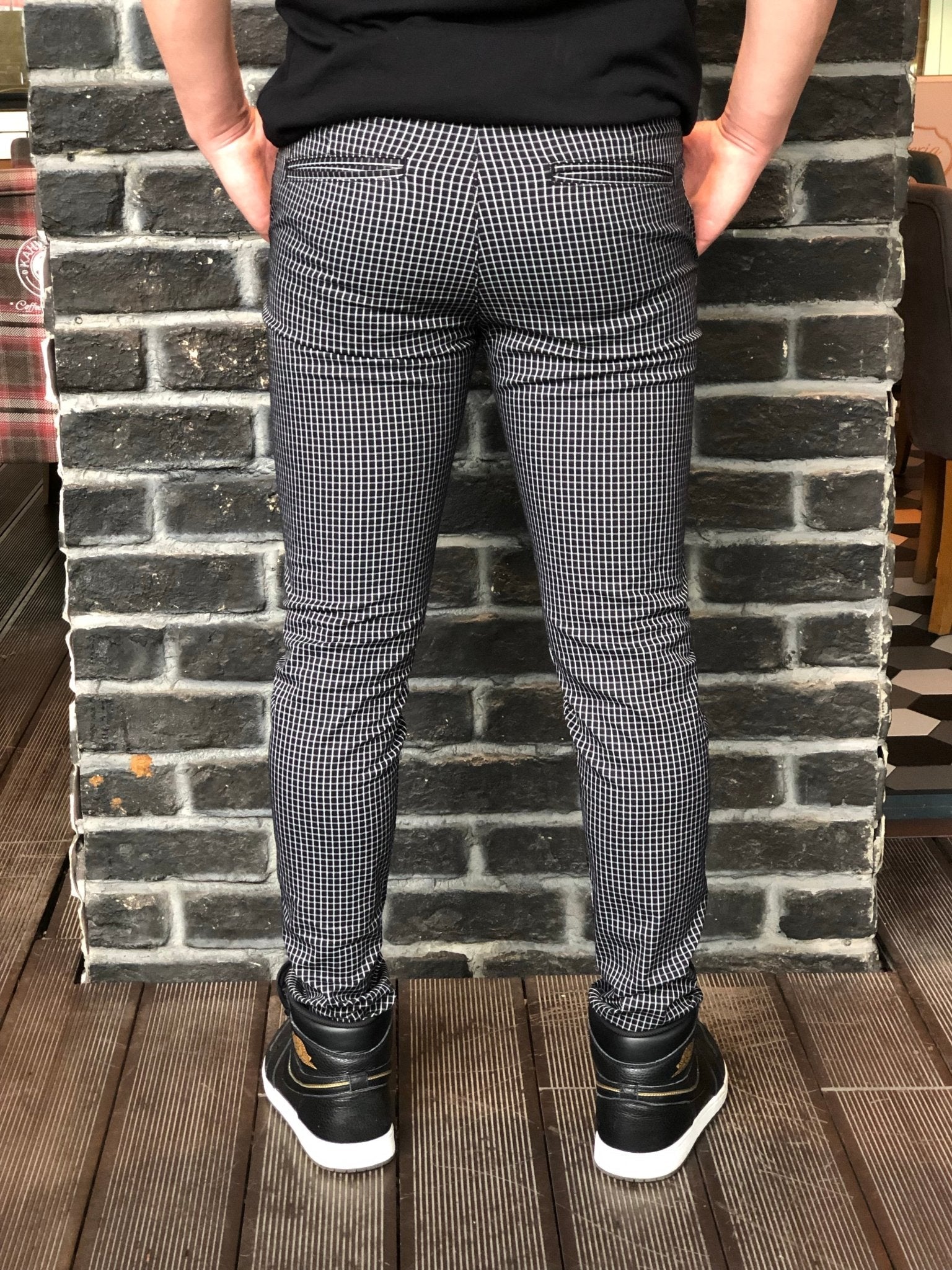 Black Pattern Slim Fit Casual Mens Pant DJ182 Mens Pant - Sneakerjeans