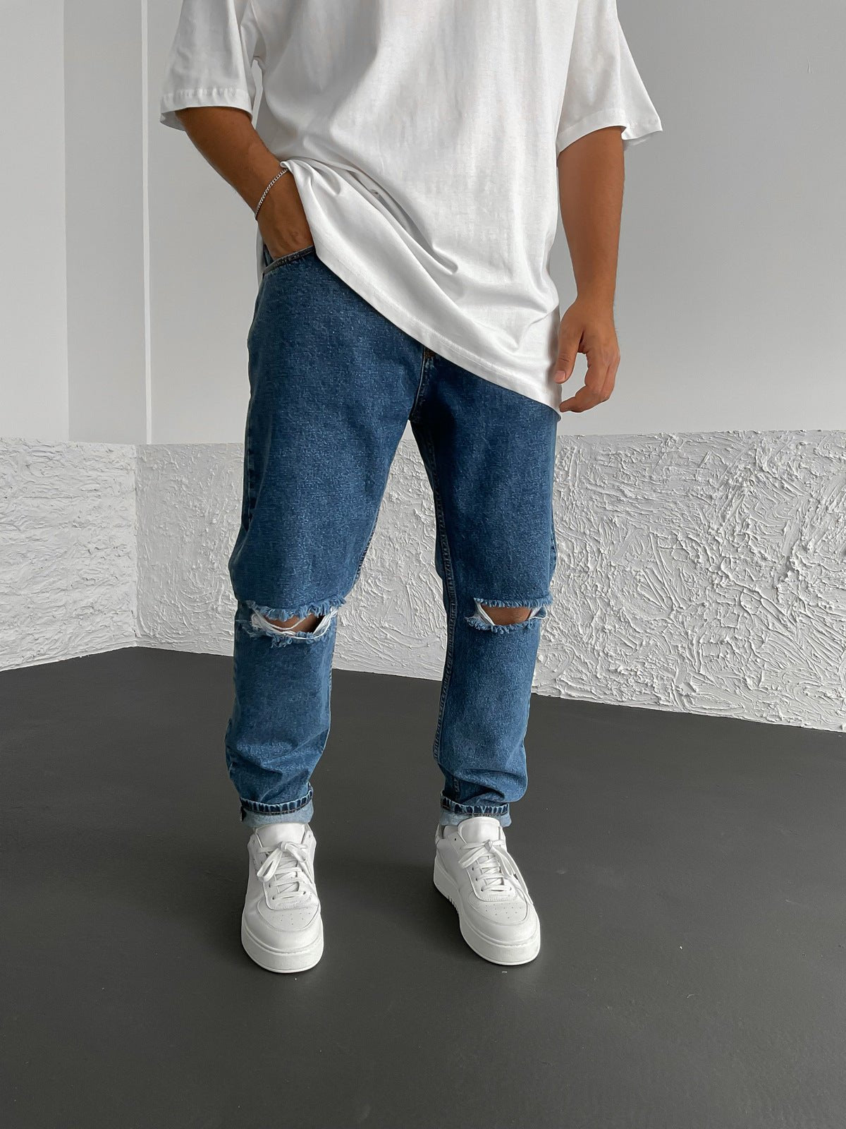 Dunkelblau Ripped Jeans BB6281 – von Baggymann | Streetwear für Damen & Herren