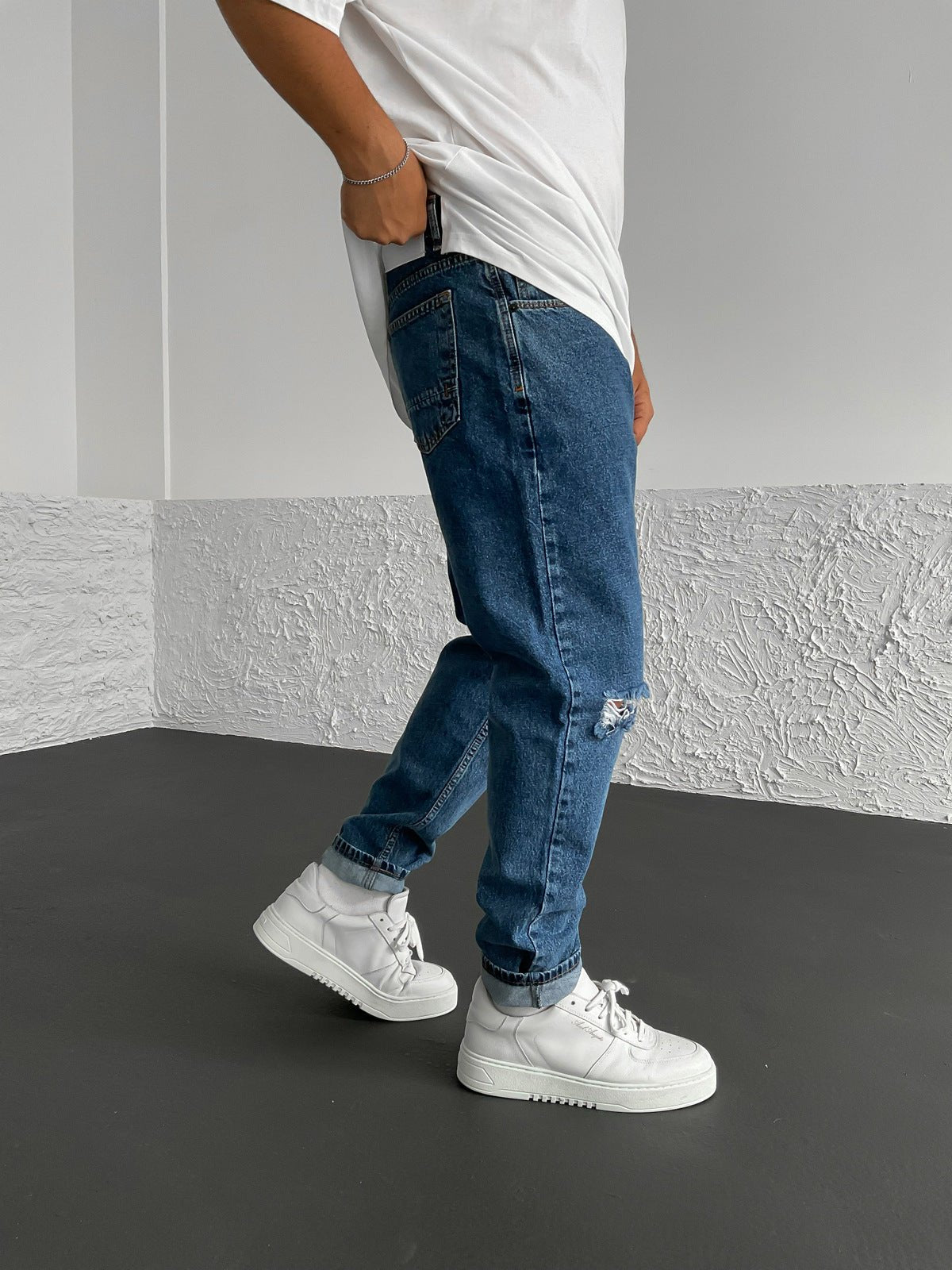 Dunkelblau Ripped Jeans BB6281 – von Baggymann | Streetwear für Damen & Herren