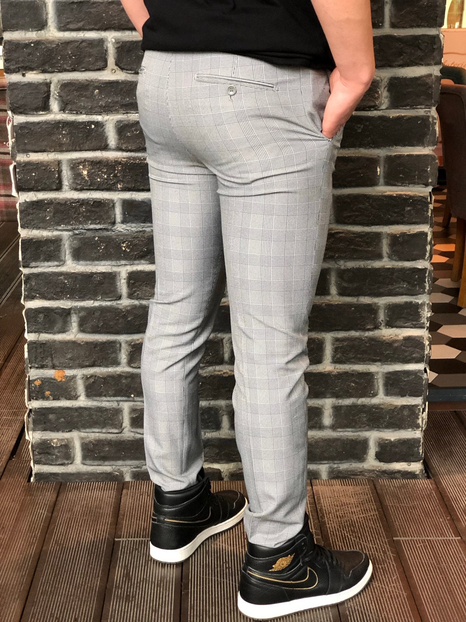 Gray Checkered Slim Fit Casual Mens Pant DJ181 Mens Pant - Sneakerjeans
