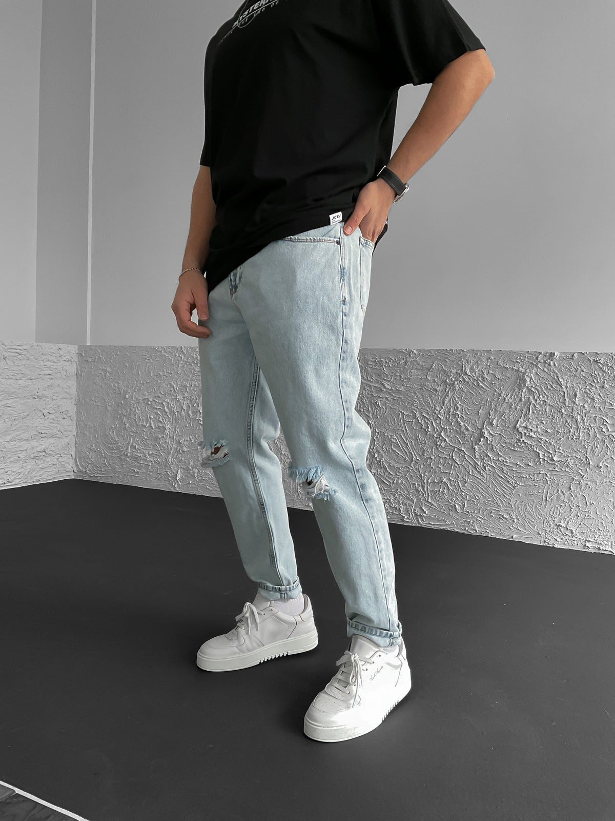 Ice Blue Ripped Jeans BB6281 – von Baggymann | Streetwear für Damen & Herren