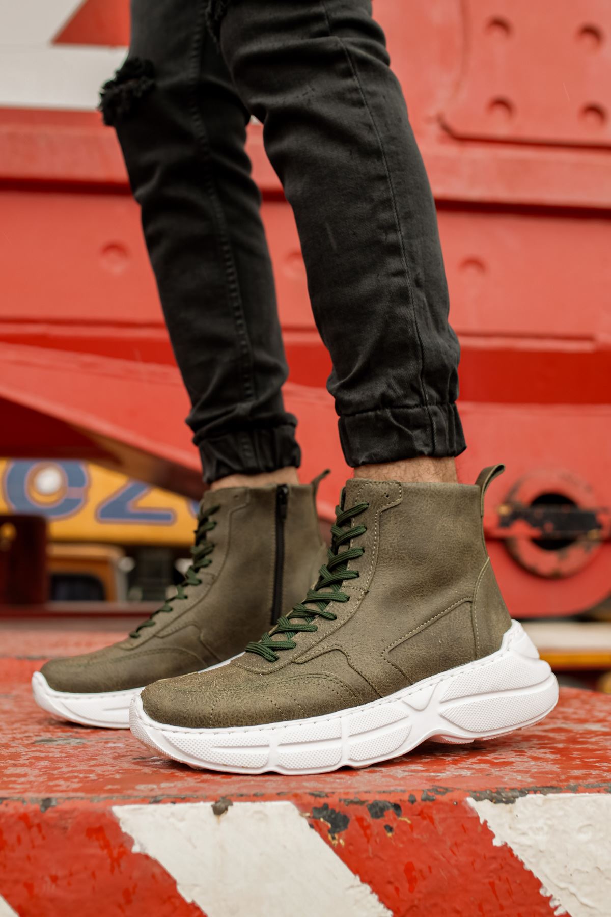 Khaki Mid Top Sneaker CH077