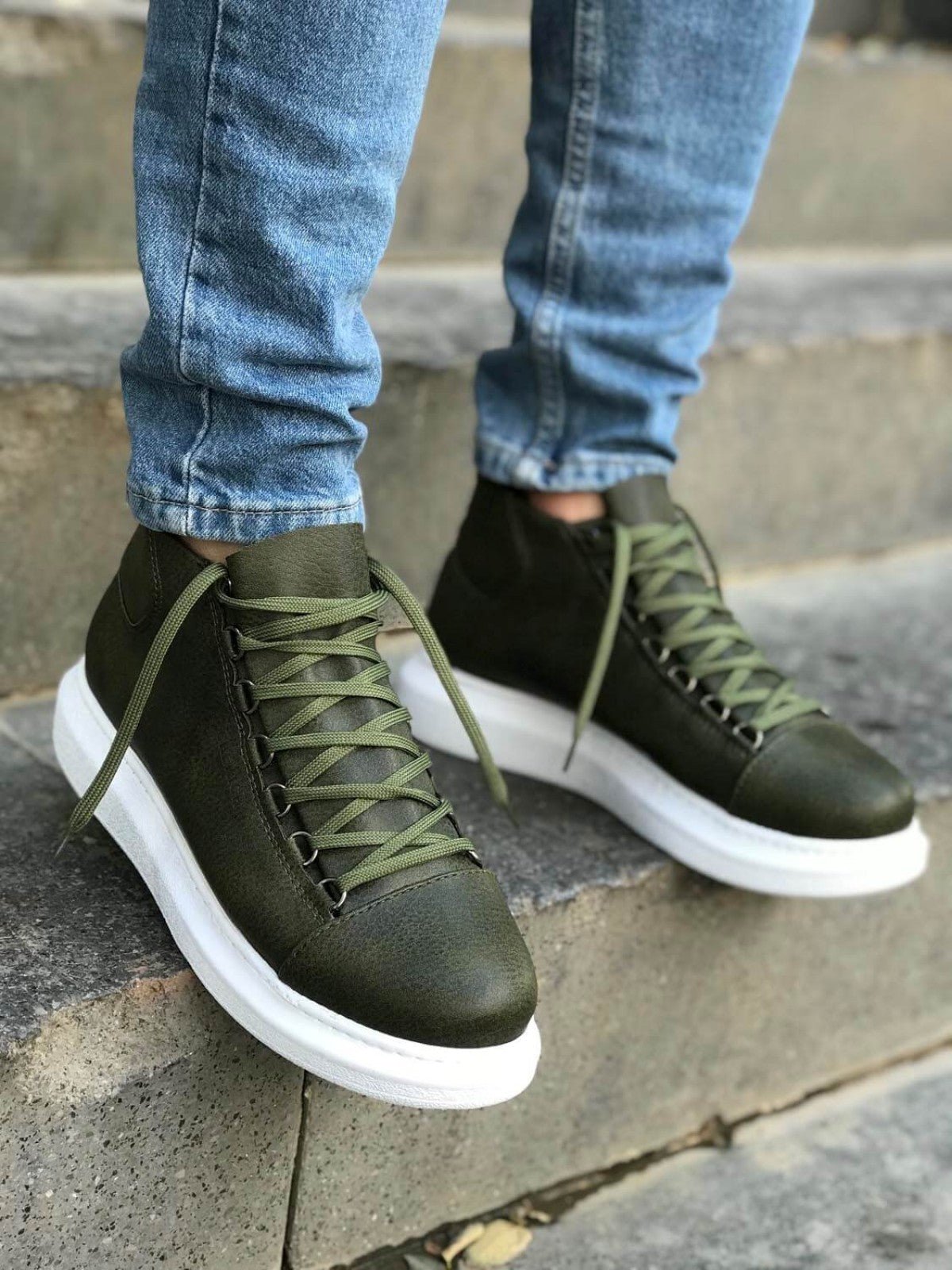 Khaki Mid Top Sneaker CH258