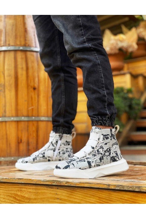 Newsletter Mid Top Sneaker BA0142