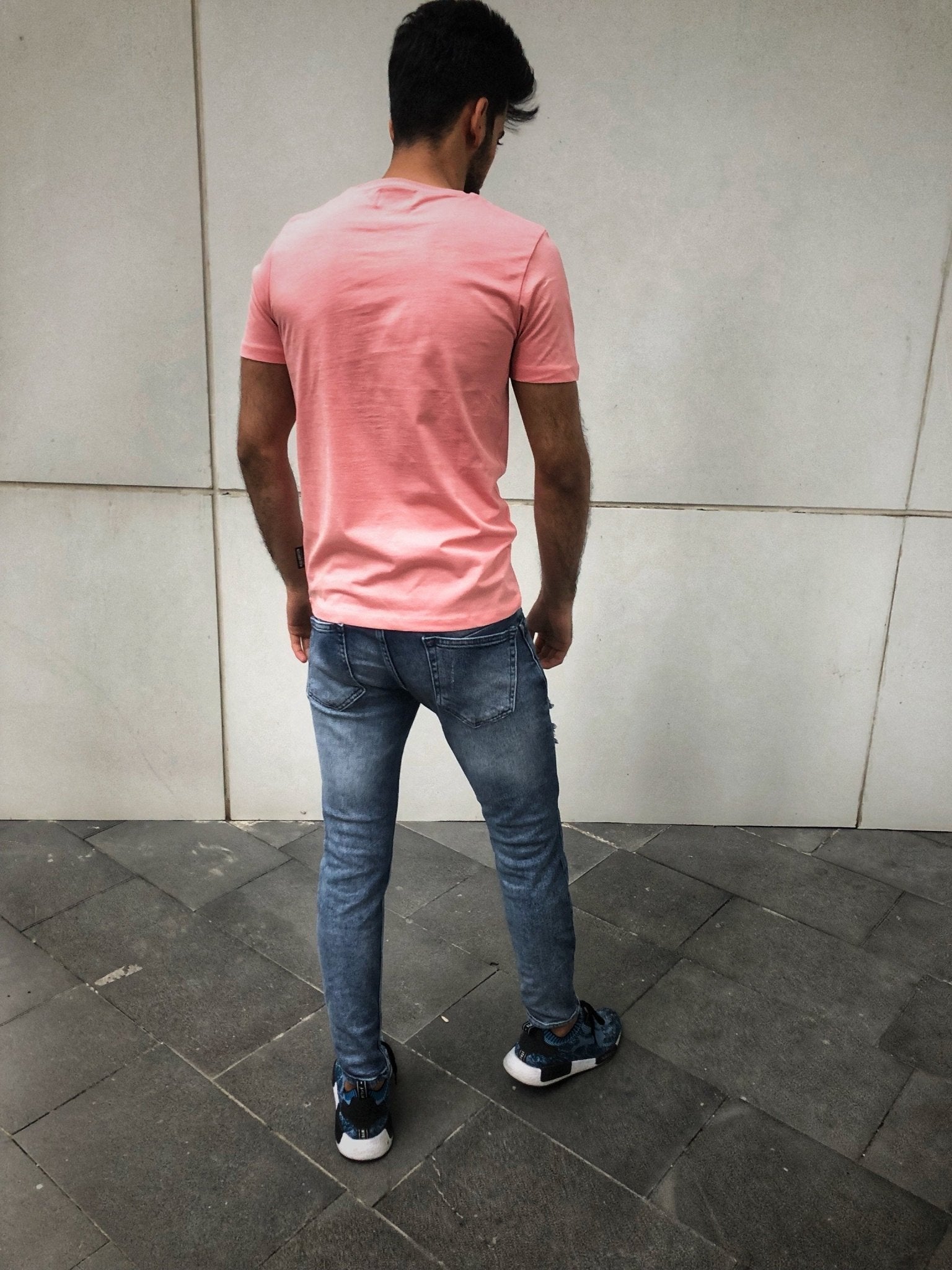 Pink Keep Your Friends Close But Your Enemies Closer Printed T-Shirt OT8 Streetwear T-Shirts - Sneakerjeans