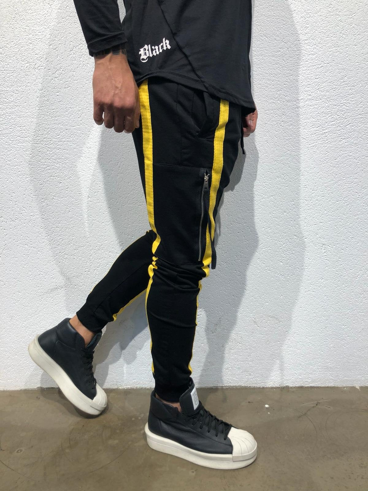 Sneakerjeans - Black Yellow Jogger Pant B304 Joggers - Sneakerjeans