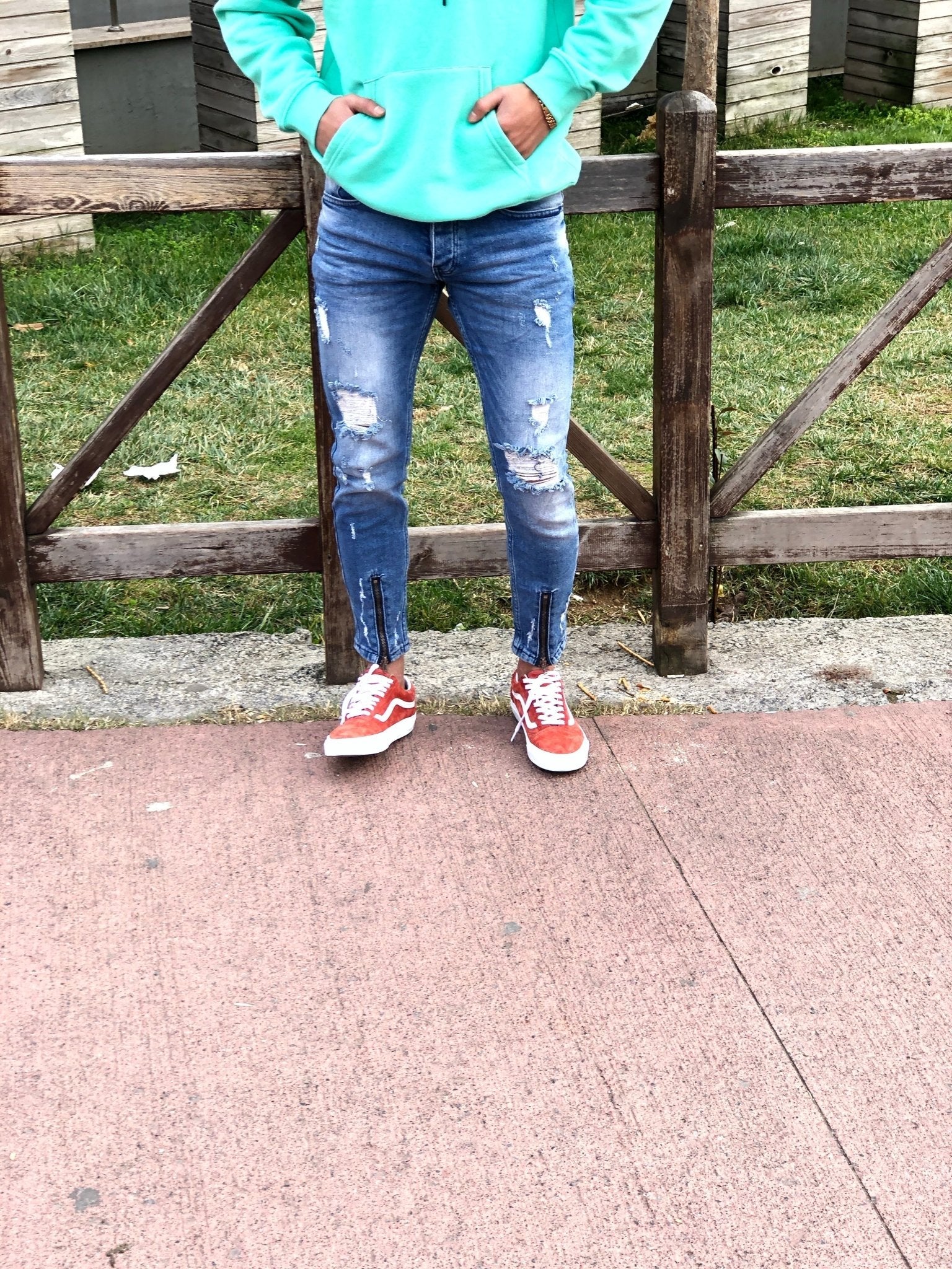Sneakerjeans Blue Front Ankle Zipper Ripped Jeans B94 - Sneakerjeans