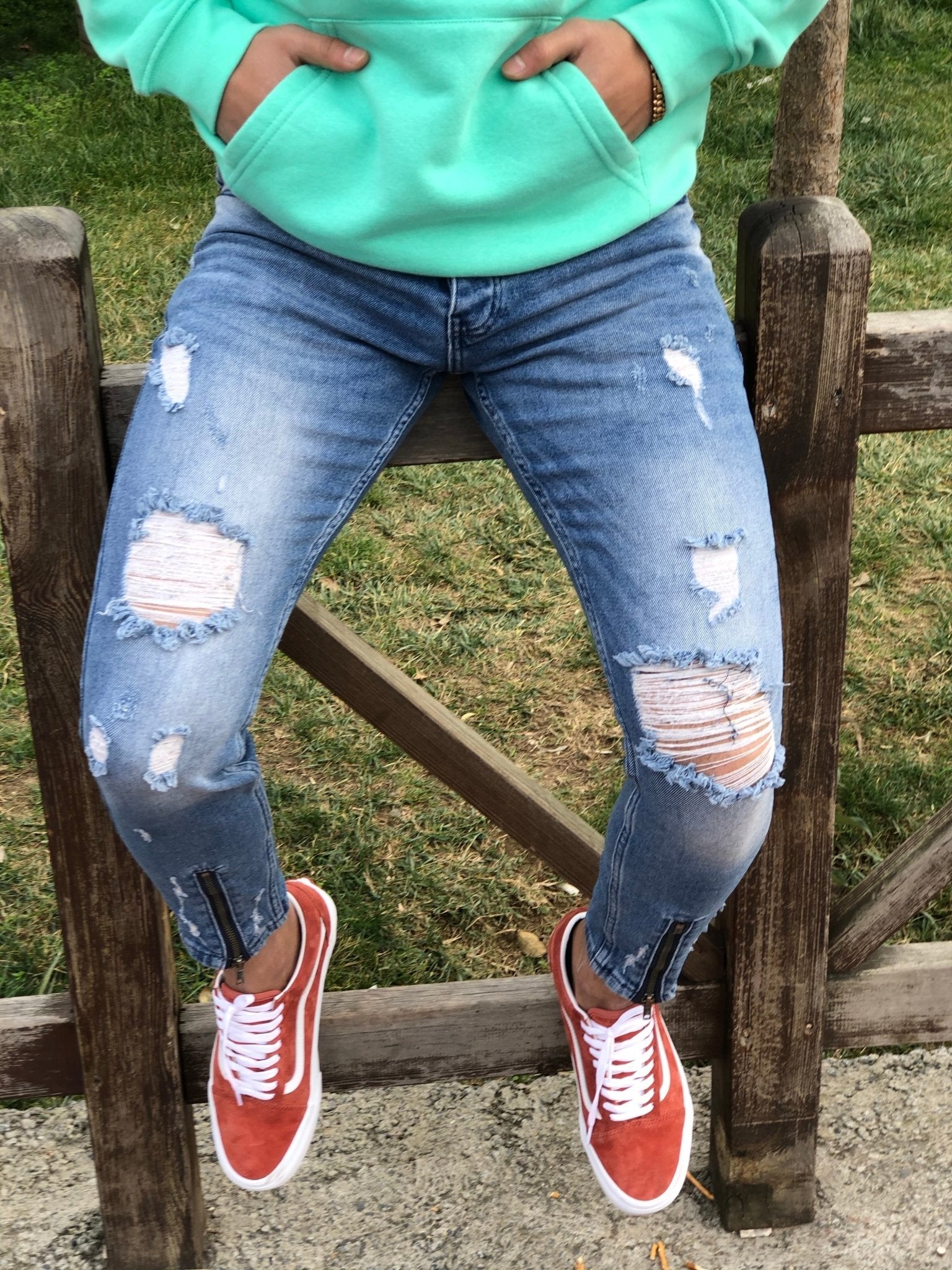 Sneakerjeans Blue Front Ankle Zipper Ripped Jeans B94 - Sneakerjeans