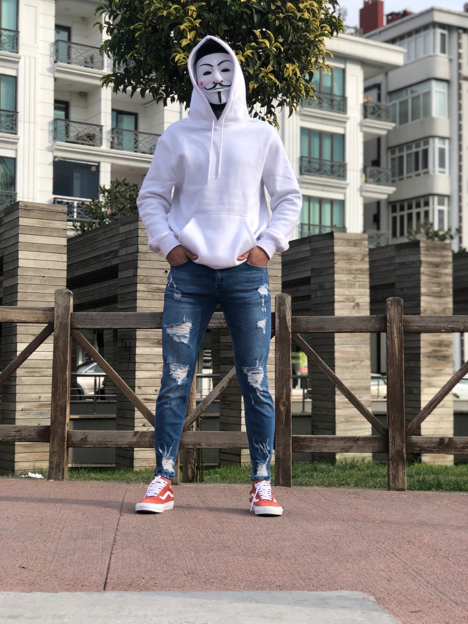 Sneakerjeans - Blue Skinny Ripped Jeans B82 - Sneakerjeans