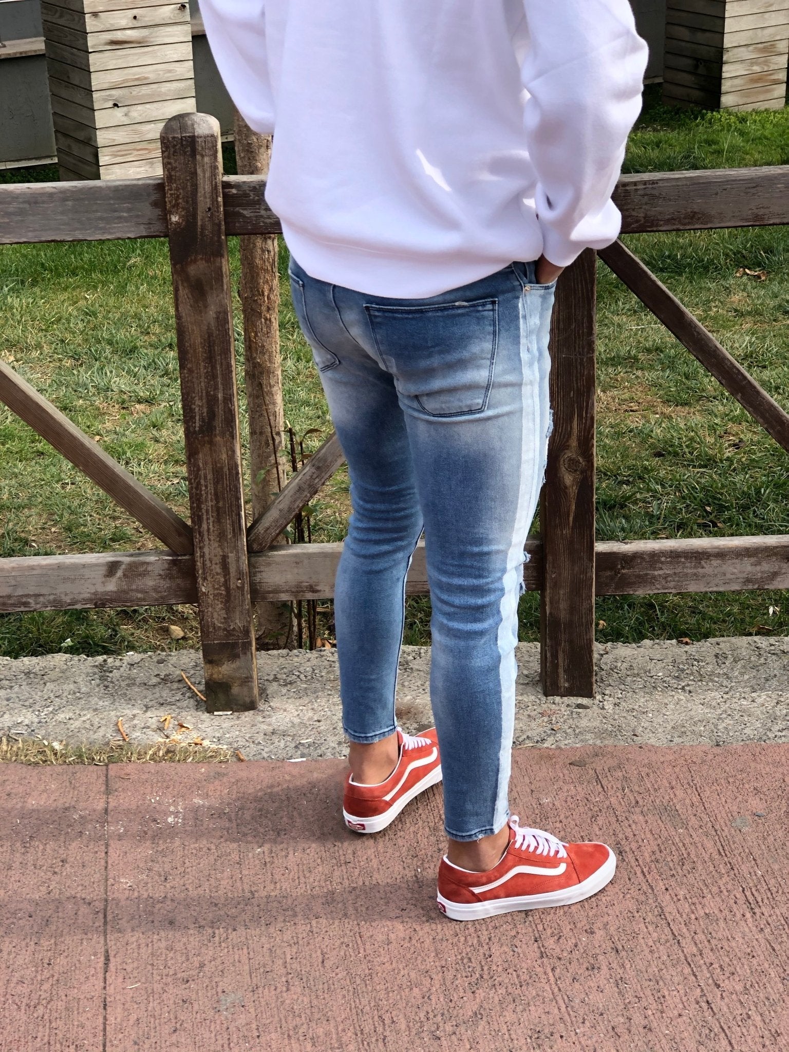 Sneakerjeans - Blue Washed Side Striped Skinny Jeans B187 - Sneakerjeans