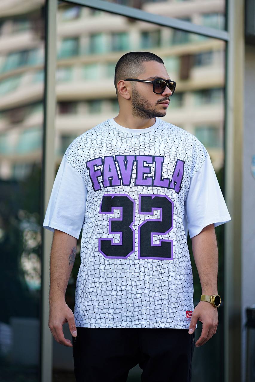 Sneakerjeans White Favela Printed Oversize T-Shirt PE02