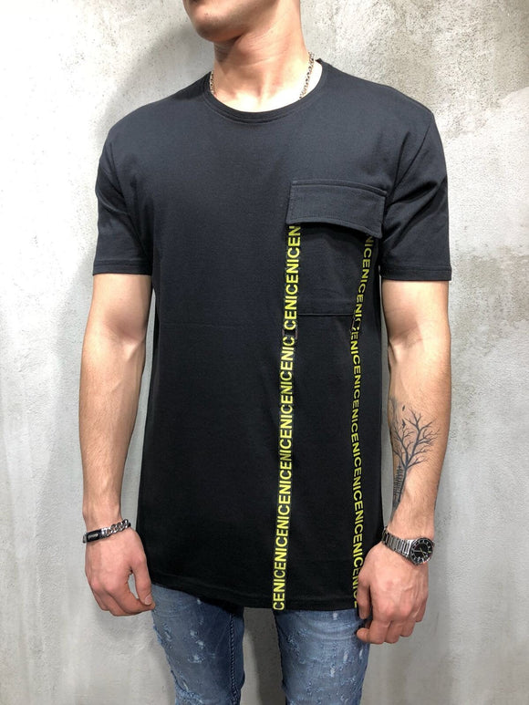 Black Front Pocket Printed Oversize T-Shirt A49 Streetwear T-Shirts - Sneakerjeans