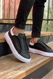 Schwarz-weißer Sneaker CH092